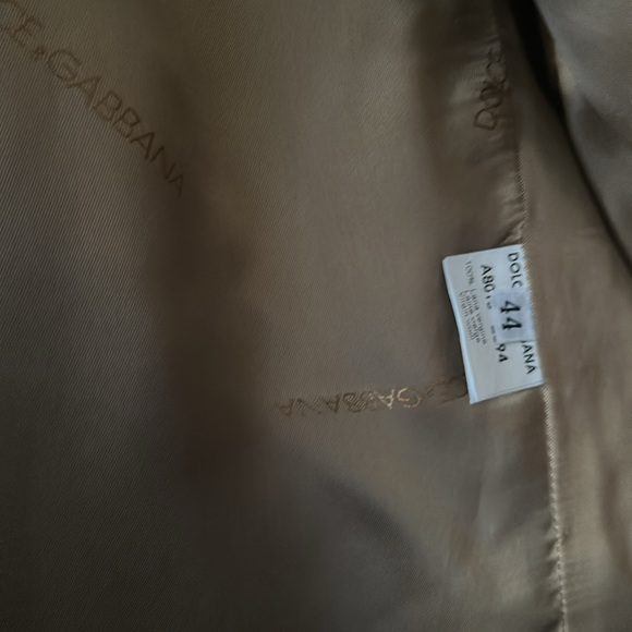 Blazer - Picture 3 of 4